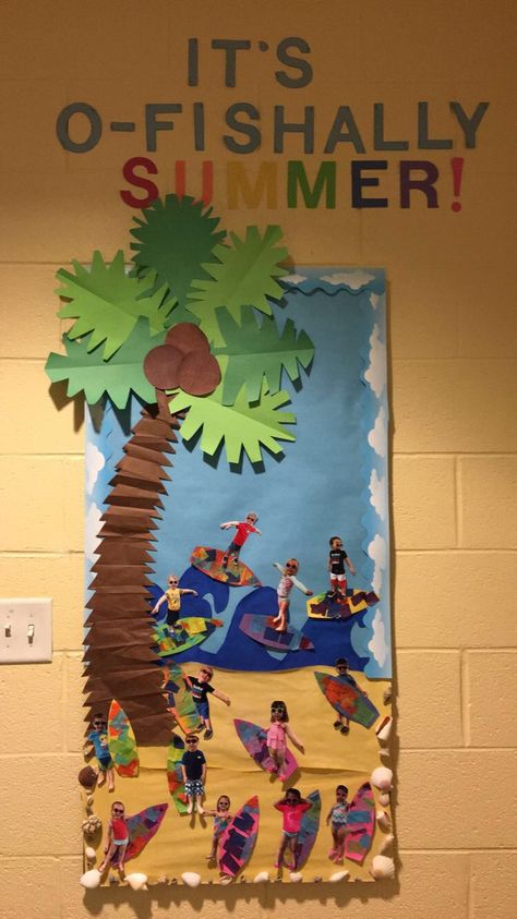 Summer Bulliten Board Ideas Easy, Summer Hallway Decorations School, Summer Poster Board Ideas, Summer Boards For Preschool, Summer Bulliten Board Ideas, Summer Display Board, Summer Display Board Nursery, Summer Board Ideas, Baby Room Display Boards