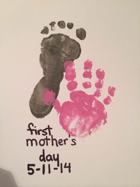 1st Mothers Day Crafts For Infants, Mothers Day Gift From Baby, First Mothers Day Crafts Baby, Mothers Day Cards Footprint, Mothers Day Crafts For Baby, 1st Mothers Day Gift Ideas From Baby, First Mothers Day Crafts, Mother’s Day Gifts From Baby, 1st Mothers Day Gift Ideas