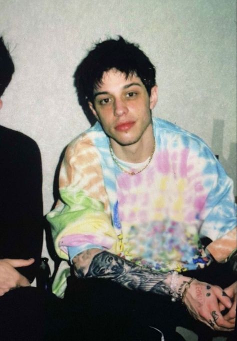 Pete Davidson Boyfriend Material, Pete Davidson Aesthetic, Pete Davison, Pete Davidson, Dear Future Husband, Snl, White Boys, Pretty Men, Ideas Style