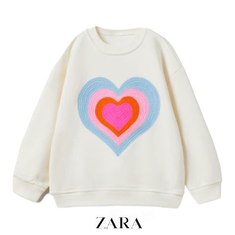 Brand New With Tags | Size 12-18 Months | Smoke And Pets Free Home | Cod 4012/583 Outer Shell Main Fabric 65% Cotton 35% Polyester Secondary Fabric 98% Cotton 2% Elastane Box T03 Zara Kids Boys, Zara Sweatshirt, Zara Boys, Animal Sweatshirt, Kids Wardrobe, Striped Sweatshirts, Disney Sweatshirts, Zara Girl, Zara Shirt