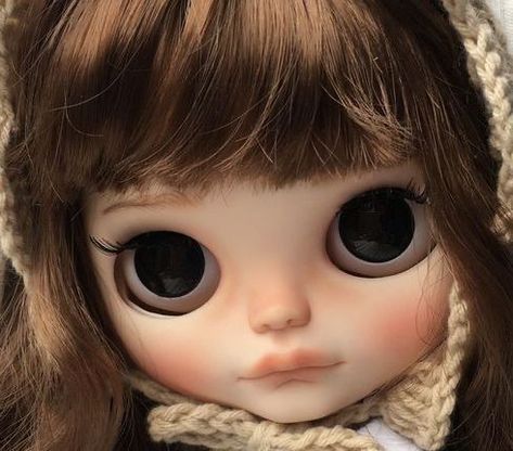 Blythe Doll Short Hair, Blythe Doll Aesthetic, Pfp Aesthetic Instagram, Coney Island Baby, A Silent Voice Anime, Coquette Icon, Doll Aesthetic, Brown Hair Brown Eyes, Hair Icon