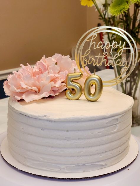 50yh Birthday Cake, 50th Birthday Cake Simple, Mom 50th Birthday Cake, Cake Ideas For 50th Birthday Woman, 50 Cake Birthday For Women, Simple 50th Birthday Decorations, 50th Birthday Cake For Women Simple, Cake For 50th Birthday For Women, Simple 50th Birthday Cake