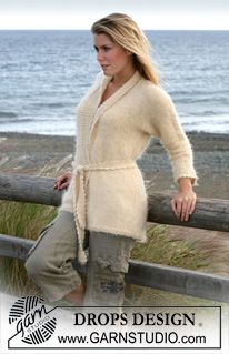 Women - Free knitting patterns and crochet patterns by DROPS Design Willow Song, Magazine Drops, Cardigan Knitted, Sherpa Coat, Gilet Long, Free Knitting Patterns, Stockinette Stitch, Diy Knitting, Jacket Pattern