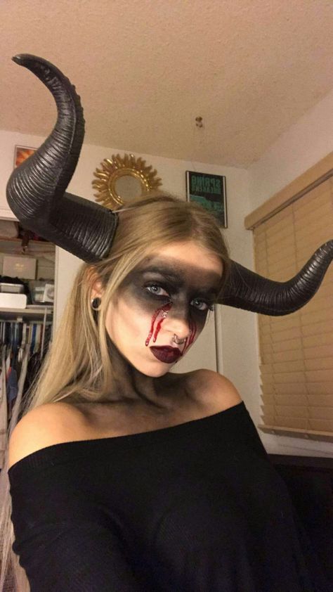 Minotaur but no blood. Just the blackening across and dark lips. Ed S Minotaur Costume, The Blackening, Demon Makeup, Demon Costume, Creepy Photography, Halloween Make-up Looks, Greek Costume, Halloween Inspo, Halloween Makeup Looks