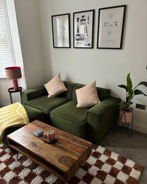 Home 🏡♥️ Locker gifted from @roseandgreyinteriors ✨ Living Room Inspo Green Sofa, Living Room Inspiration Carpet, Green Sofa Apartment, How To Style Green Sofa, Living Room Inspo Green Couch, Green Sofa Rug, Sofa Green Living Room, Dark Green Sofa Living Room Ideas, Home Decor Ideas Green