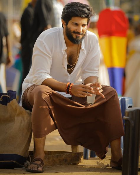 ᴅϙ ᴄʜᴀʀʟɪᴇ ᴍᴏᴠɪᴇ ᴘɪᴄ Charlie Dq Salman, Charlie Dulquer Salman, Charlie Dulquer Salman Hd, Dulkar Salman Images, Dulquer Salman Aesthetic, Dq Salman Wallpaper Hd Black, Dulquer Salman Photoshoot Hd, Dulquer Salman, Attitude Pic