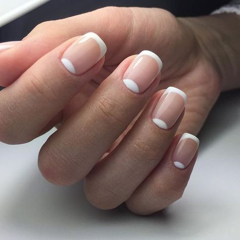 We've got good news for the nail-obsessed crew: splashy colors and bold, funky nail art is officially back, and we've got some major inspiration for you from the NYFW spring/summer 2020 runways. Nyfw Nails, Pedicure Designs Toenails, French Pedicure, Wedding Nails French, Nagellack Trends, Pedicure Designs, Super Nails, Simple Nail, Pedicure Nail Art