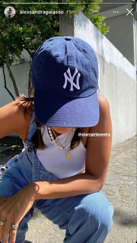 Blue New York, Yankees Cap, Business Board, New Era 9forty, Fashion Board, Style Crush, Dope Outfits, Fashion Fits, Girl With Hat