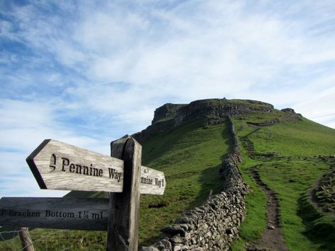 Yorkshire Three Peaks, Ribblehead Viaduct, Walking Challenge, Yorkshire Dales National Park, Adventure Bucket List, Yorkshire Dales, Mountain Climbing, Vacation Style, Tour Packages