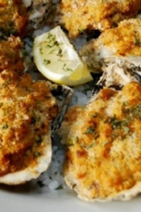 Oysters Bienville Bienville Sauce, Breaded Oysters, John Besh Recipes, Oysters Bienville, Oyster Dishes, Baked Oyster Recipes, Creole Dishes, Baked Oysters, Cooked Oysters