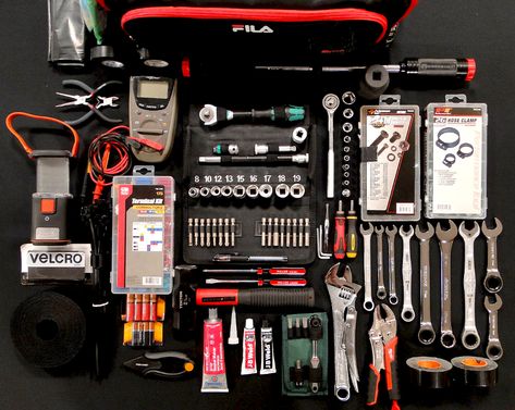 Off Road Tool Kit, Jeep Jku Diy Rear Storage, Overlanding Gear, Car Tool Kit, Accessoires 4x4, Jeep Gear, Offroad Accessories, Jeep Jku, Tactical Truck