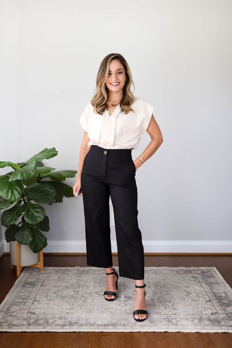 Black Outfits For Work, Psychologist Outfit, Formal Outfit Ideas, Networking Event Outfit, Black Work Outfit, Event Outfit Ideas, Conference Outfit, Outfits Formal, Work Pumps