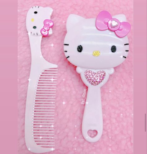 Hello Kitty Nursery, Sanrio Makeup, Baby Doll Diaper Bag, Brushing Hair, Hello Kitty Hair, Miraculous Ladybug Party, Hello Kitty Gifts, Hello Kitty Shoes, Kids Dress Collection