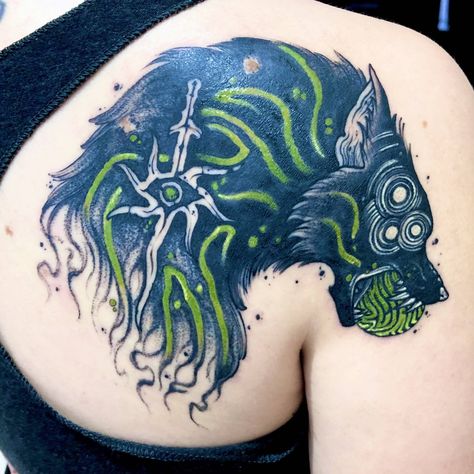 Dragon Age Tattoo, Dragon Age Inquisition Cullen, Age Tattoo, Dread Wolf, Don't Fear The Reaper, Human Canvas, Dragon Age Inquisition, Wolf Tattoo, Body Mods