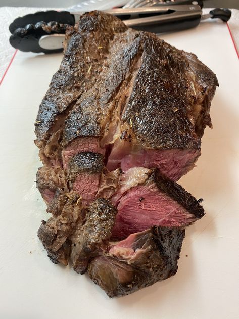 Sous Vide Chuck Roast — pattysplate Chuck Roast Sous Vide, Healthy Dinner Keto, Sous Vide Chuck Roast Recipe, Tender Beef Roast, Basil Cucumber Salad, Sous Vide Chuck Roast, Chuck Tender, Joule Sous Vide, Healthy Sesame Chicken