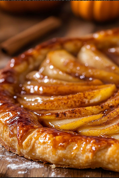 Golden, flaky pear galette topped with cinnamon and baked to perfection, evoking a warm and rustic fall baking vibe. Spiced Pear Galette, Spiced Pear Dessert, Hosting Dessert Ideas, Savory Pears Recipes, Pear Baking Recipes, Pear Galette Recipe, Baking With Pears, Bartlett Pear Recipes, Desserts With Pears