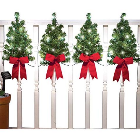 Outdoor Fence Decor, Solar Christmas Tree, Lighted Trees, Decorate A Wall, Outdoor Fence, Christmas Garden Decorations, Christmas Patio, Wall Fence, Wall Christmas Tree