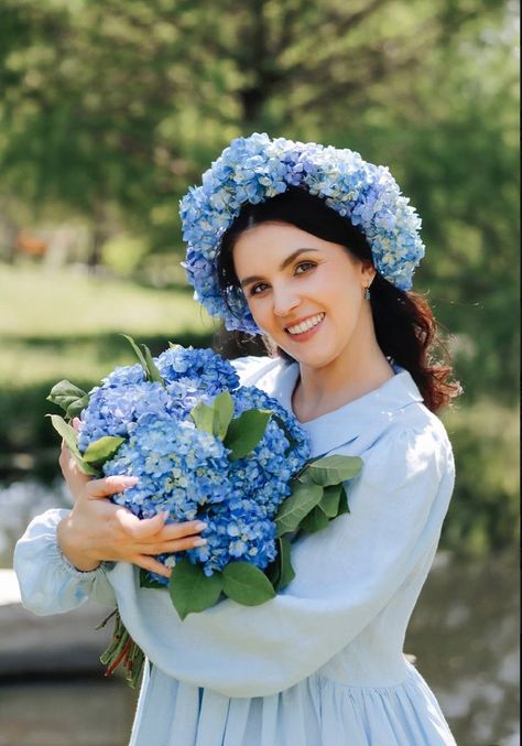 Cottagecore Headband, Headband Aesthetic, Hydrangea Flower Crown, Oz Aesthetic, Flower Nymph, Flowers Of Love, Hydrangea Blue, Aesthetic Christian, Hydrangea Flowers