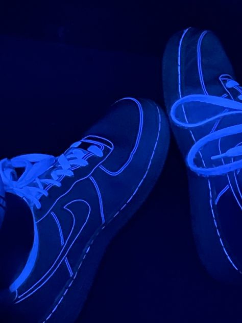 Pretty Sneakers, Blue Mask, Blue Pictures, Rap Aesthetic, Aesthetic Boy, My Shoes, Neon Blue, Nike Cortez Sneaker, Blue Aesthetic