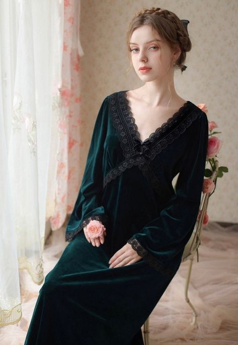 Dark Nightgown, Winter Night Dress, Winter Nightgown, Green Nightgown, Wine Maxi Dress, Velvet Christmas Dress, Victorian Nightgown, Phoenix Necklace, Long Nightgown