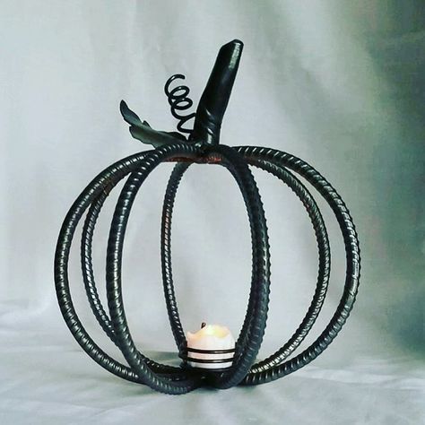 I know it aint pumpkin season but even so... I find something incredibly pleasing about this curved rebar candle holder by @southpawmetalartstudio !! Great work  #whatdidyoumakewednesday . #welded #pumpkin #metalart #rebar #reusingrebar #scrapmetal #candleholder #tealight #squash #pumpkins #metal #steel #scrapmaterials #metalworking #curvingrebar #metalartist #chariswilliams #salvagesister #salvagesistercharis #candlebra #candleholder #candlelight #home #interiors #decor #furnishing #finishingto Pumpkins For Sale, Metal Sculpture Artists, Welding Art Projects, Metal Tree Wall Art, Metal Welding, Metal Art Welded, Steel Sculpture, Metal Tree, Welding Art