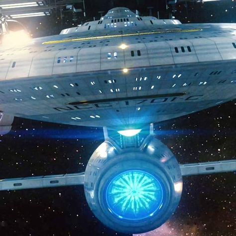 Federation Starships, Star Trek Rpg, Star Trek Wallpaper, Ncc 1701, Uss Enterprise Ncc 1701, Star Trek Online, Star Trek Show, Starfleet Ships, Uss Enterprise Star Trek