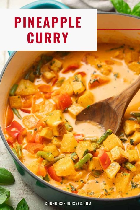 This pineapple curry is sweet, spicy, and so satisfying! Made with juicy pineapple chunks and fresh veggies in creamy coconut milk base, it's absolutely scrumptious and really easy to make. Pineapple Coconut Curry, Thai Pineapple Curry, Pineapple Curry Recipe, Vegan Yellow Curry, Pineapple Curry, Mango Curry, Curry Ingredients, Vegan Dinner Recipes Easy, Pineapple Chunks