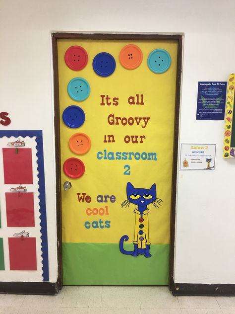 Pete The Cat Door Ideas, Preschool Door Decoration Ideas, Pete The Cat Classroom Decor, Literacy Door Decorating Ideas, Preschool Door Decor, Pete The Cat Door Decoration, Pete The Cat Classroom Door, Pete The Cat Bulletin Board, School Methods