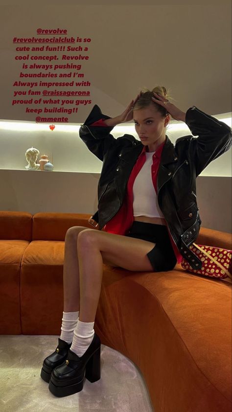 Sleek bun look with black leather jacket and black heel/ loafers. Rockstar vibes. Loafer Heels Outfit, Heeled Loafers Outfit, Platform Loafers Outfit, Elsa Hosk Street Style, Platform Heels Outfit, Elsa Hosk Outfits, Versace Loafers, Elsa Hosk Style, Red Platform Heels