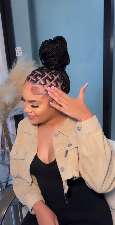 Latest Hair Braids, Cornrows Braids For Black Women, Feed In Braids, Braided Hairstyles For Black Women Cornrows, Sleek Ponytail Hairstyles, Feed In Braids Hairstyles, Braided Bun Hairstyles, Braided Cornrow Hairstyles, Cute Box Braids Hairstyles