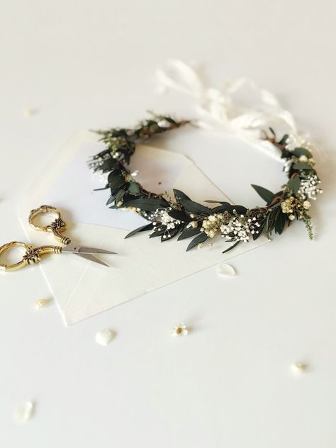 Handmade flower hair wreath made from preserved eucalyptus and olive leaves, baby's breath and rosemary.  #hairaccessory #hairstyle #hairstyling #bridalhair #bridalhairstyle #flowers #flowershop #flowerhair #headpiece #flowercrown #flowerwreath #floralarangement #dreamwedding #fairydesign #fairycore #greenery #greenerywedding #greenerybride Natural Wedding Hair, Wedding Hair Crown, Half Wreath, Flower Wreath Hair, Natural Wedding Hairstyles, Preserved Eucalyptus, Breath Flowers, Olive Leaves, Feuille Eucalyptus