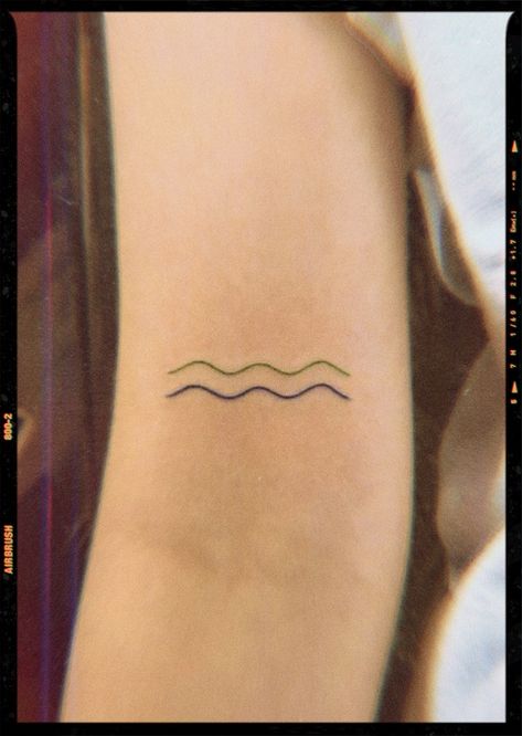 Minimal Water Tattoo, 3 Waves Tattoo, Simple River Tattoo, Double Wave Tattoo, Simple Wave Tattoo Design, Minimalist Tattoo Wave, Squiggly Line Tattoo, Shoreline Tattoo, Waves Tattoo Minimalist