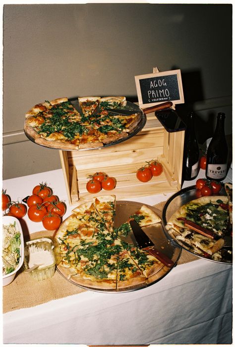 Italian Pizza Wedding, Pizza Wedding, Italian Pizza, Pizza, Pizzas