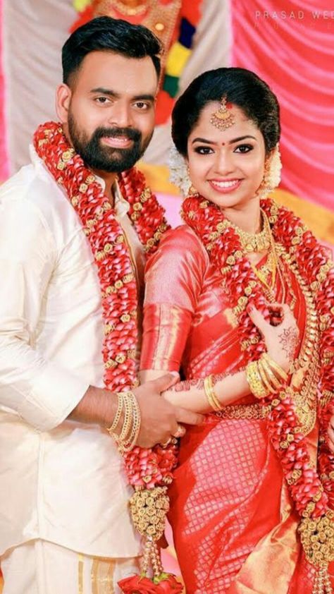 Traditional Marriage Poses, Wedding Possess Tamil, Tamil Traditional Wedding Poses, Reception Stills Couples, Tamil Marriage Photography, Tamil Wedding Couple Poses, Reception Stills, Engagement Stills, Couple Stills