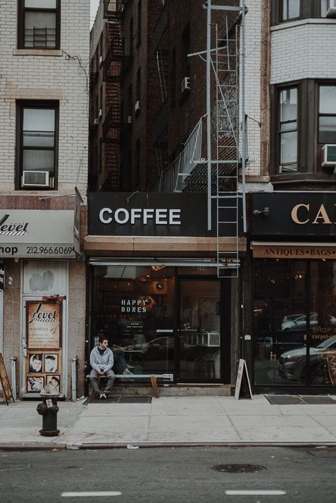 @brookepaigemt New York Cafe Aesthetic, Coffee Wallpaper Aesthetic, New York Coffee Shop, Coffee Aesthetic Wallpaper, Nyc Wallpaper, Shop Pictures, San Myshuno, Voyage New York, Fotografi Vintage