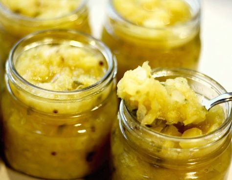 Pineapple Relish For Ham, Pineapple Jalapeno Sauce, Pineapple Jalapeno Salsa, Pineapple Jalapeno Jelly, Jalapeno Relish Recipe, Pineapple Relish Recipe, Hot Dogs Grilled, Pasta Salad Chicken, Pineapple Relish