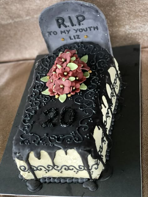 30th Rip Birthday, Halloween 50th Birthday Cakes, Rip Cake Birthday, Guys 30th Birthday Ideas Turning 30, 30th Birthday Surprise Ideas, Halloween 40th Birthday Cakes, 30th Birthday Cake Rip 20s, 30th Birthday Coffin Cake, Womans 50th Birthday Cake Ideas