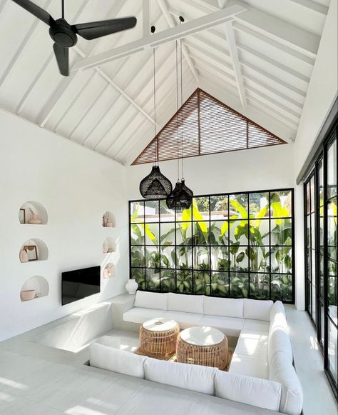 sunken sofa in bali villa Bali Villa Decor, Bali Bedroom Inspiration, Bali Living Room, Bali Villa Interior, Bali Villa Design, Sunken Sofa, U Couch, Interior Design Villa, Bali Interior