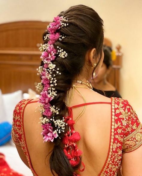 Messy Traditional Hairstyles, Flowers For Braids Indian, French Braid With Flowers Indian, Braid Hairstyles With Flowers Indian, Flower Veni For Hair Indian Brides, Fish Braid Hairstyles Wedding Indian, Plate Hairstyles, Candle Pictures, Messy Braided Hairstyles