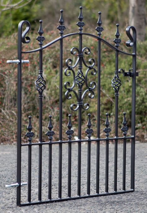 wrought iron single gate to fit 3ft (914mm) opening - 3ft frame height (SIN6) | Garden & Patio, Garden Fencing, Garden Gates | eBay! Pagar Modern, Wrought Iron Gate Designs, Wrought Iron Garden Gates, Wooden Fence Panels, Metal Garden Gates, Iron Garden Gates, Garden Gate Design, Wrought Iron Decor, Iron Gate Design