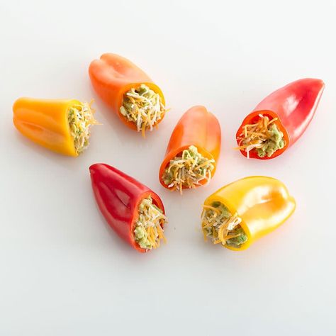 Mexican-Stuffed Baby Bell Peppers Ww Lunches, Baby Bell Peppers, Meal For One, Weight Watchers Smart Points, Bell Pepper Recipes, Baby Bells, Peppers Recipes, Ww Recipes, Mexican Style