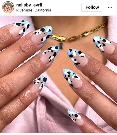 💙🐮 Country Acrylic Nails, Cowboy Nails, Black White Nails, Western Nails, Dnd Gel Polish, Cow Nails, Painted Nail Art, Animal Print Nails, Instagram Nails