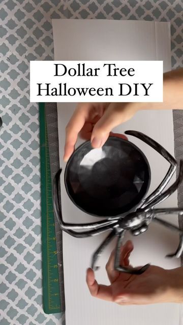 Halloween Diy Spider, Pumpkin Wreath Form, Dollar Tree Halloween Diy, Dollar Tree Halloween Decor, Diy Spider, Halloween Outside, Easy Diy Halloween Decorations, Dollar Tree Halloween, Halloween Props Diy