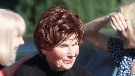 Actress Marion Ross turns 95 TODAY and is seen celebrating Marion Ross, 95th Birthday, A Group Of Friends, Group Of Friends, A Group, Actresses, Turn Ons, Celebrities, Birthday