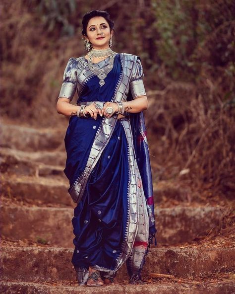 Nauvari Saree, Saree Wearing, Saree Wearing Styles, Indian Bride Outfits, Designer Sarees Collection, Indian Wedding Wear, Wedding Saree Indian, Blue Saree, Saree Trends