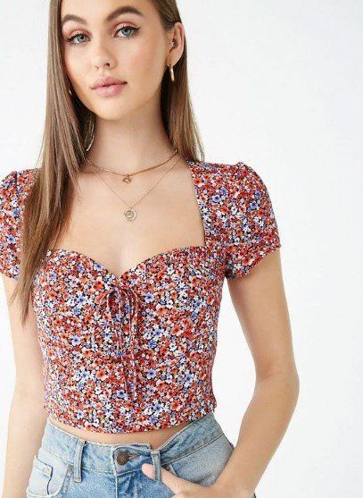 Breastfeeding Outfits, Plain Crop Tops, Tops Outfit, Cutout Crop Top, Look Jean, Outfit For Women, Floral Outfit, Crop Top Outfits, Forever21 Tops