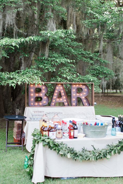 Diy Wedding Bar, Wedding Cocktail Bar, Bar Sign Wedding, Wedding Drink Station, Yellow Party, Funny Ideas, Drink Bar, Cocktails Bar, Wedding Party Ideas