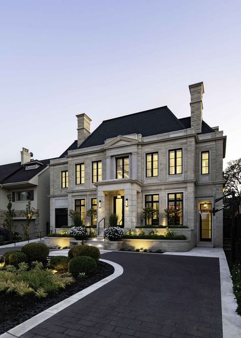 Modern French Exterior Homes, Modern Manor Exterior, Pretty Houses Exterior Dream Homes, French Mansion Exterior, Modern French Country Home Exterior, Modern French Mansion, French Modern Home Exterior, French Provincial Exterior, Modern French House