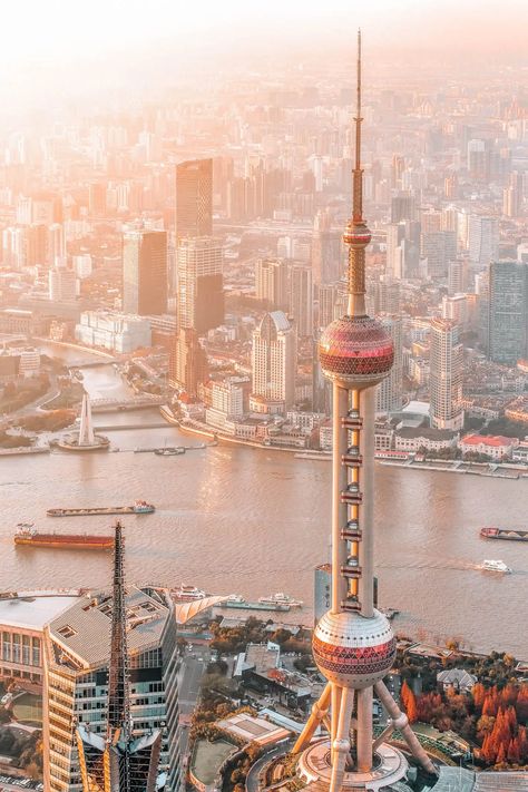 15 Best Things To Do In Shanghai, China - Hand Luggage Only - Travel, Food & Photography Blog Shanghai Aesthetic, Shanghai Travel, Shanghai Tower, Shanghai City, Ancient Chinese Architecture, China City, Wallpaper Disney, Interior Vintage, Chinese Architecture