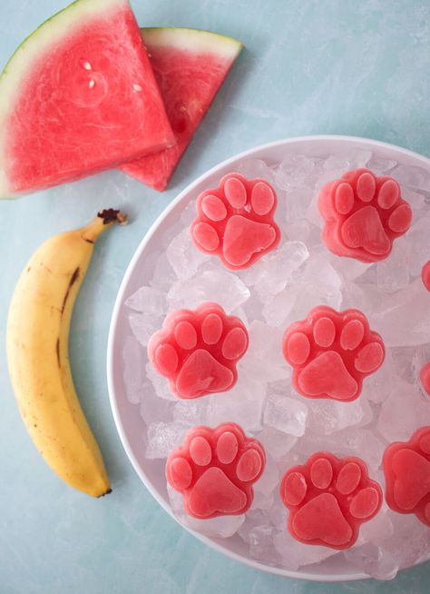 Watermelon and Banana Pup-sicles Watermelon Dog Treats, Cats Treats, Frozen Dog Treats Homemade, Dog Treats Homemade, Watermelon Dog, Pet Treats Recipes, Dog Treats Homemade Easy, Easy Dog Treat Recipes, Frozen Dog Treats